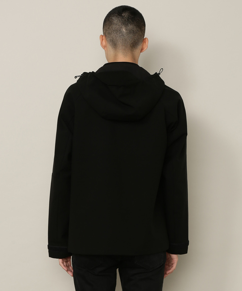 ADAM ET ROPE'(アダムエロペ)の「Dermizax マウンテンパーカー(マウンテンパーカー・メンズ・ネイビー/ブラック/キャメル・S/L/M)」の9枚目の写真