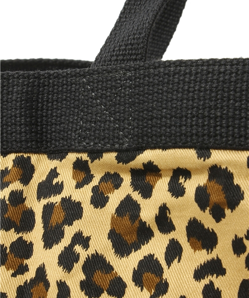 UNITED ARROWS（ユナイテッドアローズ）の「UAL LEO SOUVENIR TOTE（トートバッグ・メンズ・ベージュ・フリー）」の5枚目の写真
