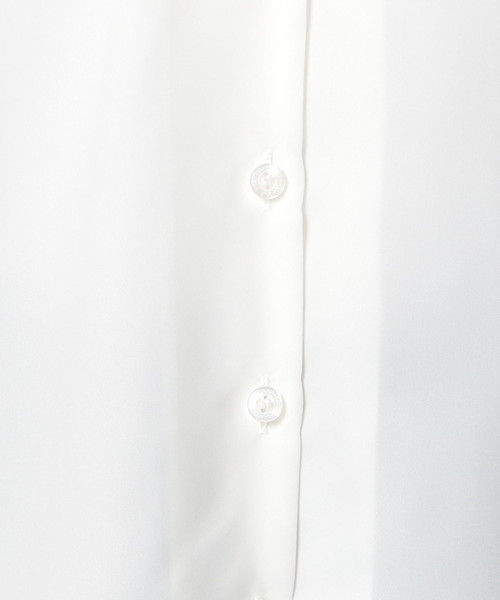 NARACAMICIE（ナラカミーチェ）の「ナチュラルストレッチボウタイブラウス（シャツ/ブラウス・レディース・ホワイト/ネイビー/カーキ・SMALL/MEDIUM/LARGE）」の6枚目の写真