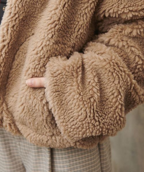 OLIVE des OLIVE（オリーブデオリーブ）の「[WEB限定] ボアVネックブルゾン（ブルゾン・レディース・ブラウン/キナリ・FREE）」の11枚目の写真