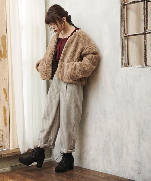 OLIVE des OLIVE（オリーブデオリーブ）の「[WEB限定] ボアVネックブルゾン（ブルゾン・レディース・ブラウン/キナリ・FREE）」の14枚目の写真