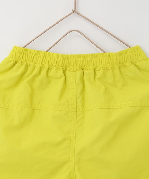 LOWRYS FARM(ローリーズファーム)の「ナイロンショートパンツ 838974(その他パンツ・キッズ・ブラック/カーキ/ピンク/イエロー・100/110/120)」の9枚目の写真