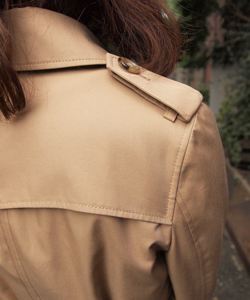 BEAUTY&YOUTH UNITED ARROWS(ビューティーアンドユースユナイテッドアローズ)の「BYTF レギュラートレンチライナーコート ◆(トレンチコート・レディース・ベージュ・SMALL/MEDIUM)」の2枚目の写真