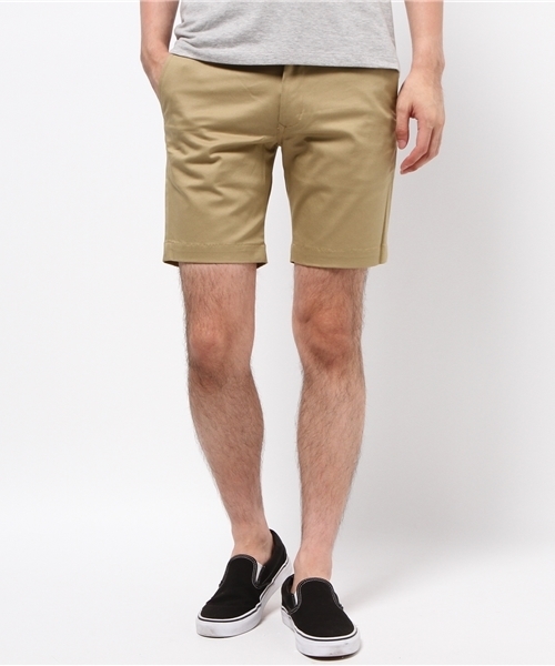 ABAHOUSE(アバハウス)の「コンパクトチノストレッチ ショートパンツ(チノパンツ・メンズ・ホワイト/ベージュ/インディゴブルー・4/3/1/2)」の1枚目の写真