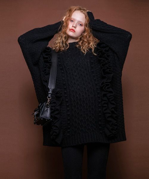 Candy Stripper(キャンディストリッパー)の「AMIABLE FRILL KNIT ワンピース(ワンピース・レディース・ブラック/ピンク/アイボリー・2)」の4枚目の写真
