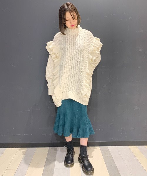 Candy Stripper(キャンディストリッパー)の「AMIABLE FRILL KNIT ワンピース(ワンピース・レディース・ブラック/ピンク/アイボリー・2)」の12枚目の写真
