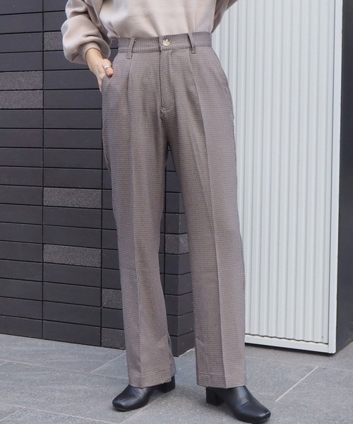 tiptop(ティップトップ)の「【web限定アイテム】センタープレスパンツ(スラックス・レディース・ブラウン/サックスブルー/ピンク/ライトグリーン/ブラック/アイボリー/グリーン/A/B・FREE)」の9枚目の写真