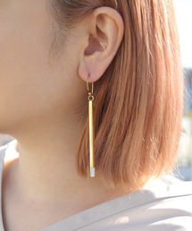 KU-CROISSANT | 【MEYELO】マザーオブパール スティックピアス mari(ピアス（両耳用）)