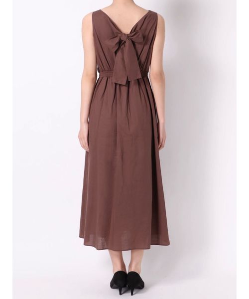 dazzlin（ダズリン）の「バックミニリボンロングワンピース（ワンピース・レディース・ブラウン/オフホワイト/グリーン・FREE）」の13枚目の写真
