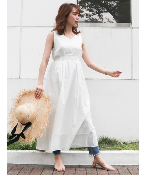 dazzlin（ダズリン）の「バックミニリボンロングワンピース（ワンピース・レディース・ブラウン/オフホワイト/グリーン・FREE）」の2枚目の写真