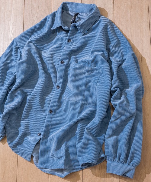 JOHN'S CLOSET(ジョンズクローゼット)の「【i】コーデュロイ バルーンスリーブ CPOジャケット(シャツ/ブラウス・メンズ・ベージュ/ブラック/ブルー/ブラウン/その他・X-LARGE/MEDIUM/LARGE)」の4枚目の写真