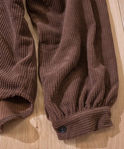 JOHN'S CLOSET(ジョンズクローゼット)の「【i】コーデュロイ バルーンスリーブ CPOジャケット(シャツ/ブラウス・メンズ・ベージュ/ブラック/ブルー/ブラウン/その他・X-LARGE/MEDIUM/LARGE)」の8枚目の写真