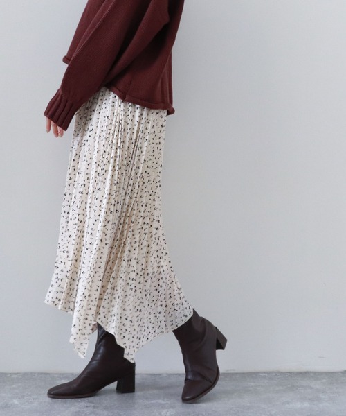 archives（アルシーヴ）の「フラワープリントイレヘムスカート（スカート・レディース・アイボリー/ブラウン/グリーン・MEDIUM）」の19枚目の写真