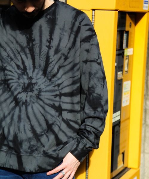 DC SHOES（ディーシーシューズ）の「21 FL BASIC TIEDYE C/DC スウェット トレーナー タイダイ（スウェット・メンズ・ブラック/マルチ・SMALL/MEDIUM/LARGE/X-LARGE）」の2枚目の写真