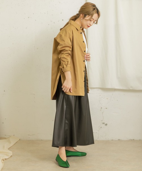 ITEMS URBANRESEARCH（アイテムズ アーバンリサーチ）の「フェイクレザースカート（スカート・レディース・ベージュ/ブラック・FREE）」の19枚目の写真