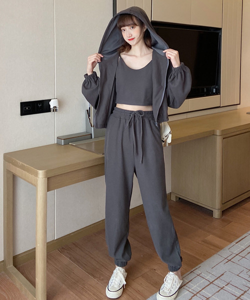 JUNOAH（ジュノア）の「スウェット3点セット（セットアップ）」 - WEAR