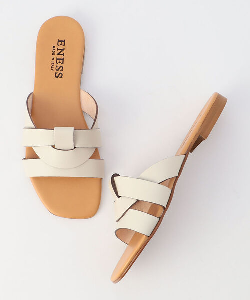 eness（エネス）の「【ENESS/エネス】ブレードアッパーフラットサンダル（サンダル・レディース・ブラック/オフホワイト・37/36）」の2枚目の写真