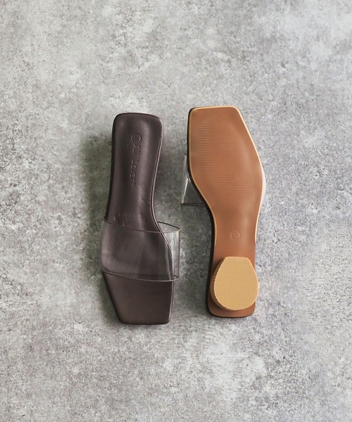 Riberry（リベリー）の「スクエアトゥクリアサンダル（サンダル・レディース・ベージュ/ブラウン/グリーン/アイボリー・MEDIUM/LARGE）」の9枚目の写真