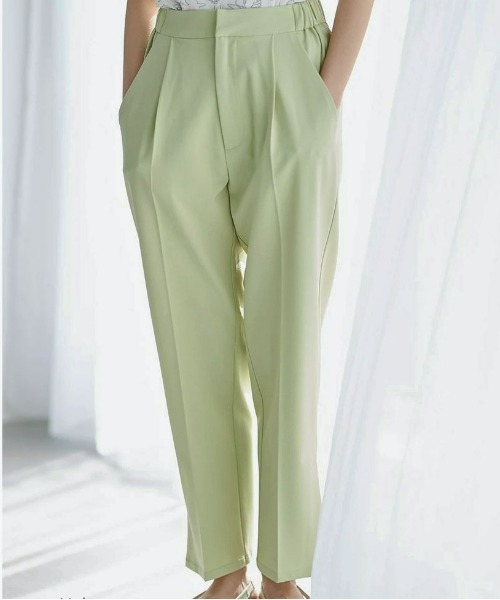 &. NOSTALGIA（アンドドットノスタルジア）の「サイドベンツ入りセンタープレスストレートパンツ（その他パンツ・レディース・ブラック/ピンク/オレンジ/ライトグリーン・FREE）」の2枚目の写真