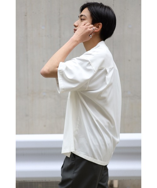 CREARE -LINO-（クレアーレリノ）の「Vネックレイヤードカラー ビックポケットとろみシャツ（シャツ/ブラウス・メンズ・ブラック/ブルー/ホワイト/ベージュ・L/M）」の5枚目の写真