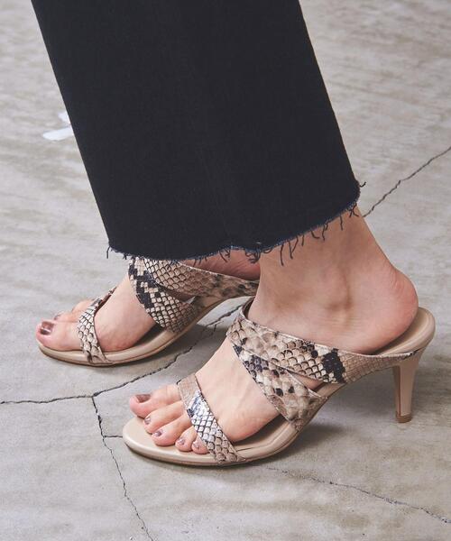 UNITED ARROWS（ユナイテッドアローズ）の「UBCC クロス ミュール サンダル◆（サンダル・レディース・ブラック/ベージュ・38/35/36/37/35h/36h/37h）」の17枚目の写真