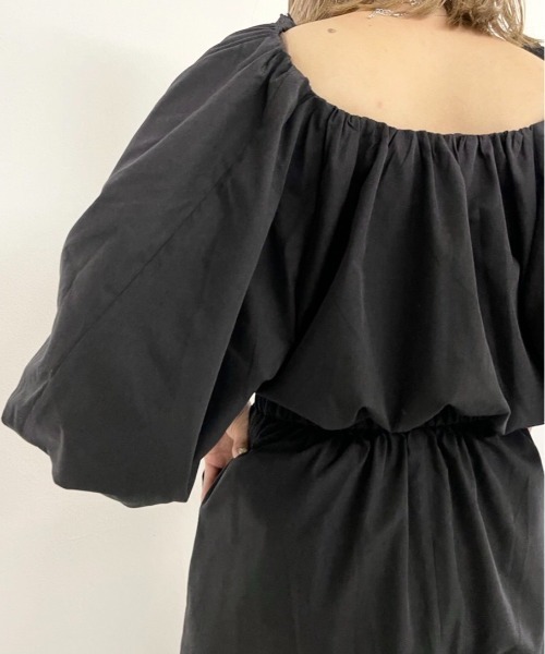 Solace（ソレイス）の「前後2WAYパフスリーブコンビネゾン（サロペット/オーバーオール・レディース・ブルー/ブラック・FREE）」の5枚目の写真