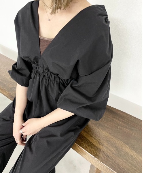 Solace（ソレイス）の「前後2WAYパフスリーブコンビネゾン（サロペット/オーバーオール・レディース・ブルー/ブラック・FREE）」の6枚目の写真