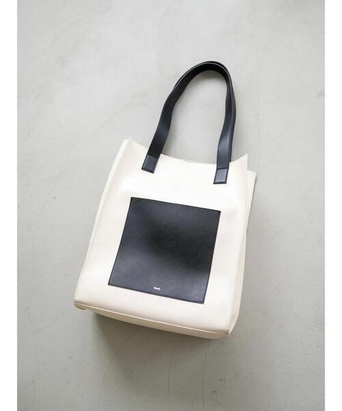 koe(コエ)の「フロントポケットスクエアトート*(トートバッグ・レディース・チャコールグレー/アイボリー/グレイッシュベージュ・FREE)」の9枚目の写真