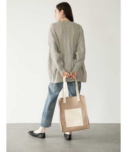 koe(コエ)の「フロントポケットスクエアトート*(トートバッグ・レディース・チャコールグレー/アイボリー/グレイッシュベージュ・FREE)」の19枚目の写真