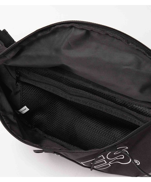 Dickies(ディッキーズ)の「Dickies OUTLINE LOGO HOLD WAISTBAG(ボディバッグ/ウエストポーチ・レディース・ブラック/ライトブラウン/ライトグレー・FREE)」の11枚目の写真