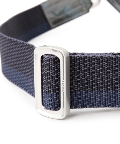 aniary(アニアリ)の「aniary / カモフラ柄 タートルショルダーバッグ(09-07000)(ショルダーバッグ・メンズ・ブラック/オリーブ/ネイビー・ONE SIZE)」の18枚目の写真