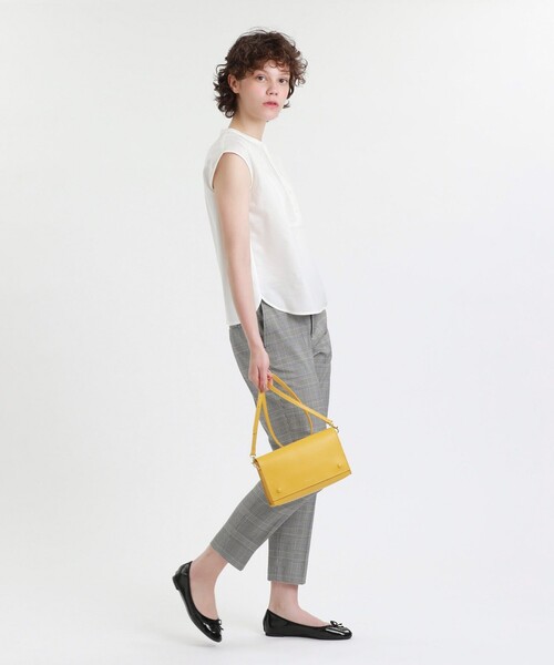 MACKINTOSH PHILOSOPHY（ﾏｯｷﾝﾄｯｼｭ ﾌｨﾛｿﾌｨｰ）の「スマホポシェット（ショルダーバッグ・レディース・ブラック/イエロー/ホワイト系その他/ダークネイビー・FREE）」の17枚目の写真