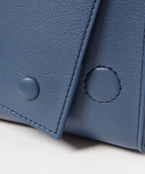 MACKINTOSH PHILOSOPHY（ﾏｯｷﾝﾄｯｼｭ ﾌｨﾛｿﾌｨｰ）の「スマホポシェット（ショルダーバッグ・レディース・ブラック/イエロー/ホワイト系その他/ダークネイビー・FREE）」の22枚目の写真