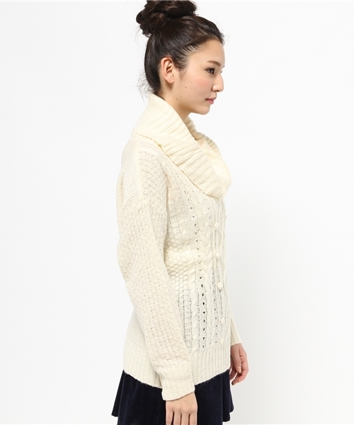 Every very nice claup（エブリィベリーナイスクラップ）の「つぶつぶ付オフタートル（ニット/セーター・レディース・アイボリー/ボルドー/ブルー系その他/ネイビー・FREE）」の10枚目の写真