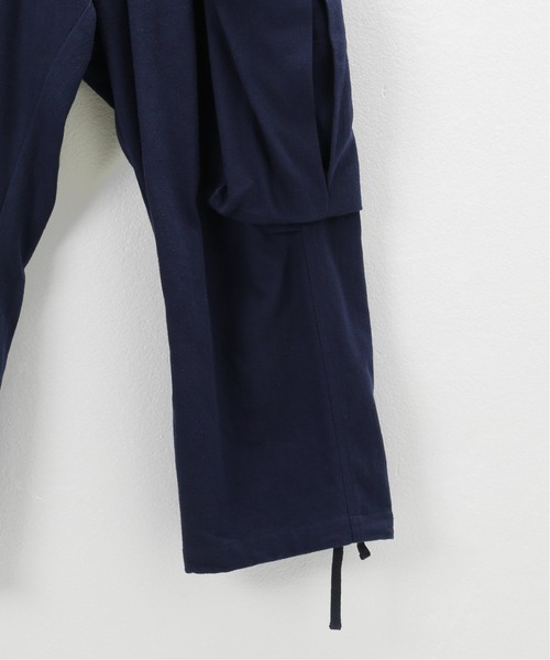 Oriens JOURNAL STANDARD(オリエンス ジャーナルスタンダード)の「ビッグポケットカーゴパンツ(カーゴパンツ・メンズ・ブラック/アイボリー/ブルー系その他・FREE)」の8枚目の写真