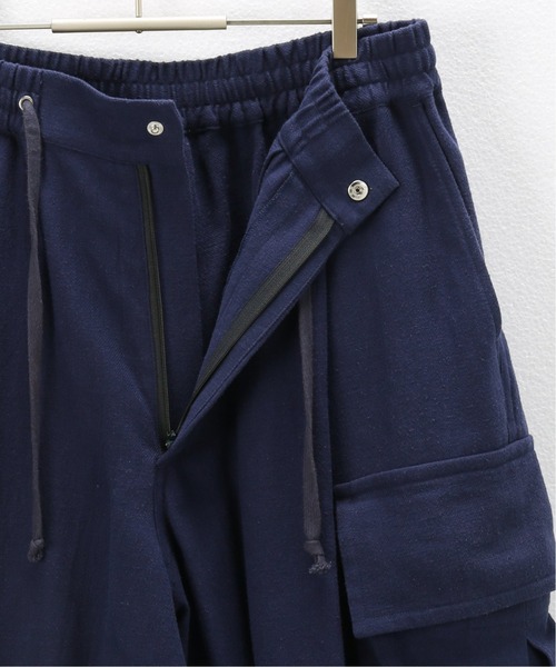 Oriens JOURNAL STANDARD(オリエンス ジャーナルスタンダード)の「ビッグポケットカーゴパンツ(カーゴパンツ・メンズ・ブラック/アイボリー/ブルー系その他・FREE)」の5枚目の写真