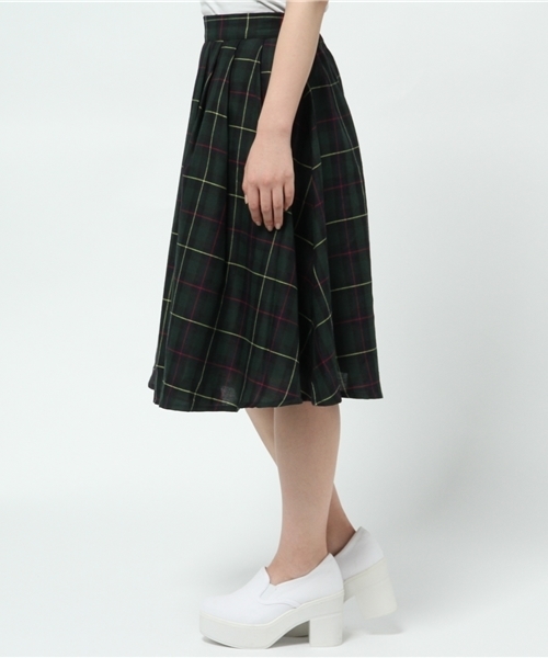 WEGO（ウィゴー）の「WEGO/総柄ミディ丈タックスカート（スカート・レディース・グリーン系その他/ブルー/ブルー系その他・FREE）」の5枚目の写真