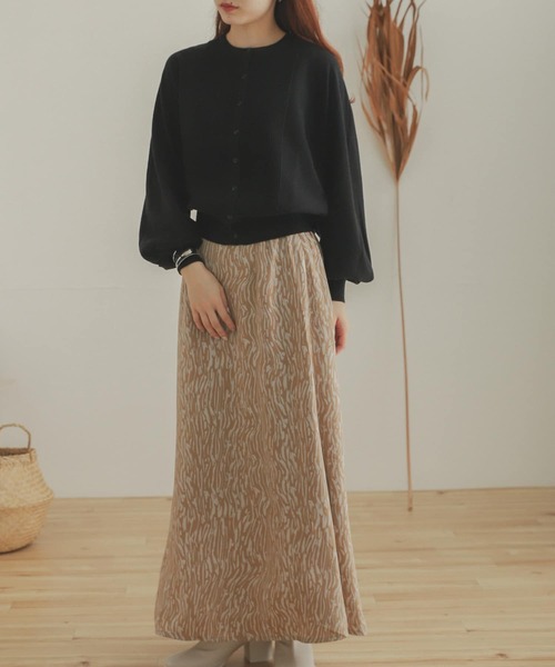 SENSE OF PLACE by URBAN RESEARCH（センスオブプレイスバイアーバンリサーチ）の「ボリュームスリーブドルマンカーディガン（カーディガン/ボレロ・レディース・ブラック/パープル/アイボリー・ONE）」の3枚目の写真