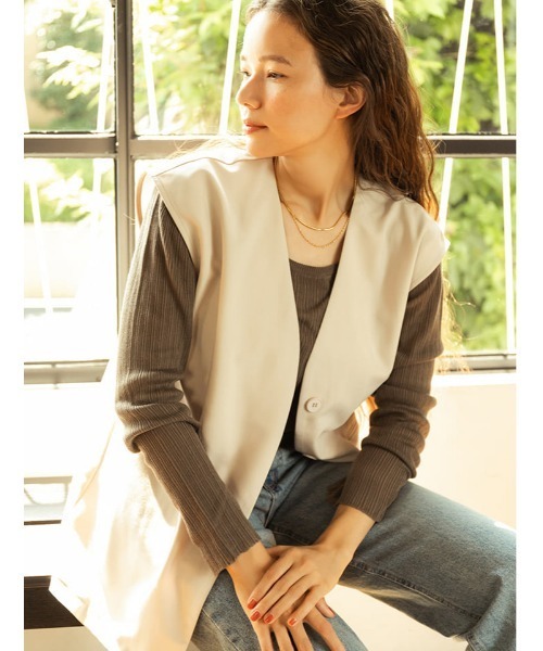 fifth（フィフス）の「ルーズノーカラージレ（ベスト・レディース・ブラック/モカ/ライトベージュ・SMALL/MEDIUM）」の3枚目の写真