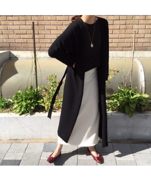 Ritzy（リッツィー）の「大人シルエット ゆる感 ロング丈 ニットカーディガン（カーディガン/ボレロ・レディース・ブラック/ベージュ/ブラウン/グレー・FREE）」の10枚目の写真