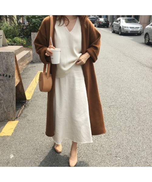 Ritzy（リッツィー）の「大人シルエット ゆる感 ロング丈 ニットカーディガン（カーディガン/ボレロ・レディース・ブラック/ベージュ/ブラウン/グレー・FREE）」の18枚目の写真