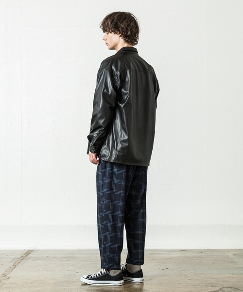 SLICK（スリック）の「フェイクレザーダブルポケットシャツジャケット