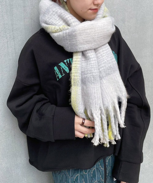 PAGEBOY(ページボーイ)の「キモウチェックストール(ストール/ショール・レディース・ブラック/ブラウン/グレイッシュベージュ・FREE)」の7枚目の写真