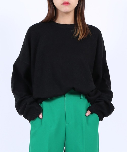 PUNYUS（プニュズ）の「センタープレスフレアパンツ（スラックス・レディース・レッド/グリーン/ブラック/ブラウン・3/1/2/4）」の6枚目の写真