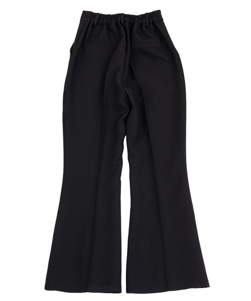 PUNYUS（プニュズ）の「センタープレスフレアパンツ（スラックス・レディース・レッド/グリーン/ブラック/ブラウン・3/1/2/4）」の18枚目の写真