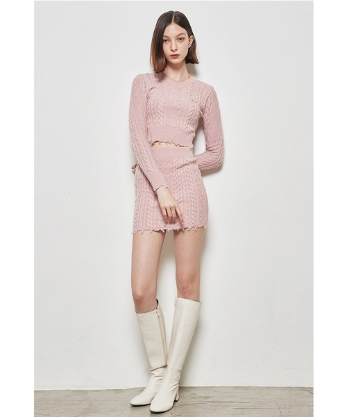 LUVISTRUE（ラヴイズトゥルー）の「A'GEM/9 × .kom 『LUV IS TRUE/ラブ イズ トゥルー』OT DAMAGE KNIT TOP/ロングスリーブ ケーブル編みダメージニットソー（ニット/セーター・レディース・アイボリー/ネイビー/ピンク・FREE）」の16枚目の写真