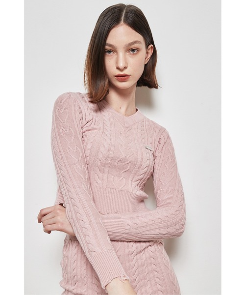 LUVISTRUE（ラヴイズトゥルー）の「A'GEM/9 × .kom 『LUV IS TRUE/ラブ イズ トゥルー』OT DAMAGE KNIT TOP/ロングスリーブ ケーブル編みダメージニットソー（ニット/セーター・レディース・アイボリー/ネイビー/ピンク・FREE）」の5枚目の写真
