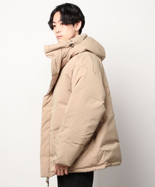 is-ness（イズネス）の「CAVE ZIP DOWN JACKET（ダウンジャケット