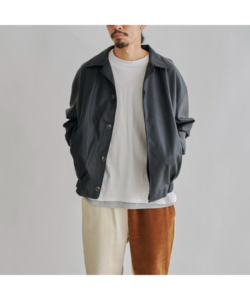 CPCM(シーピーシーエム)の「フェイクレザーショートブルゾン(その他アウター・メンズ・ブラック・MEDIUM/LARGE)」の3枚目の写真