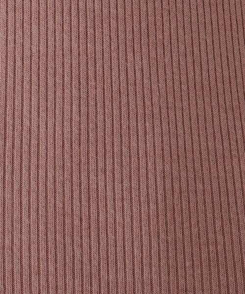 SHOO・LA・RUE(シューラルー)の「◆あったか機能付きリブタートル(Tシャツ/カットソー・レディース・ブラック/アイボリー/グレー系その他/ピンク系・02/03/04)」の13枚目の写真